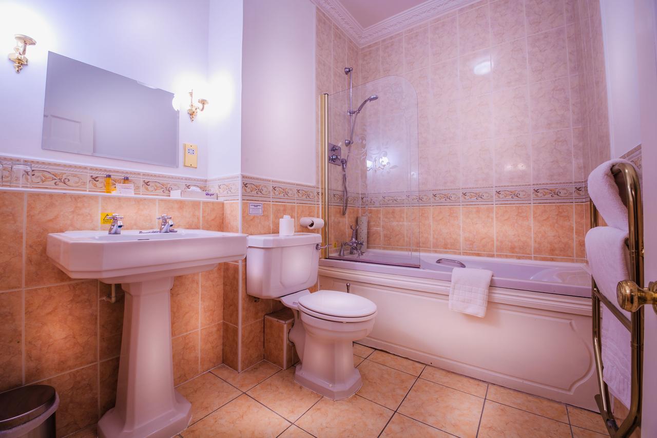 The Botleigh Grange Hotel ヘッジ・エンド エクステリア 写真